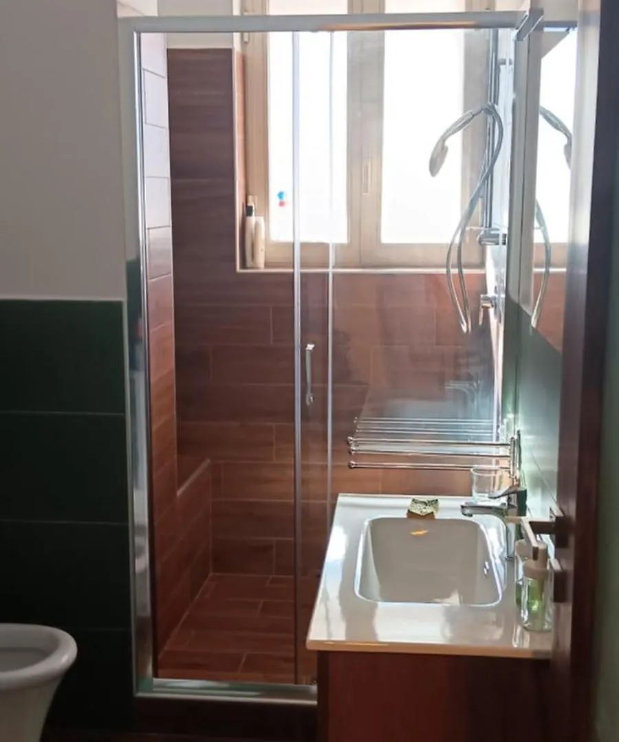 Caponapoli Apartment 0*, Naples